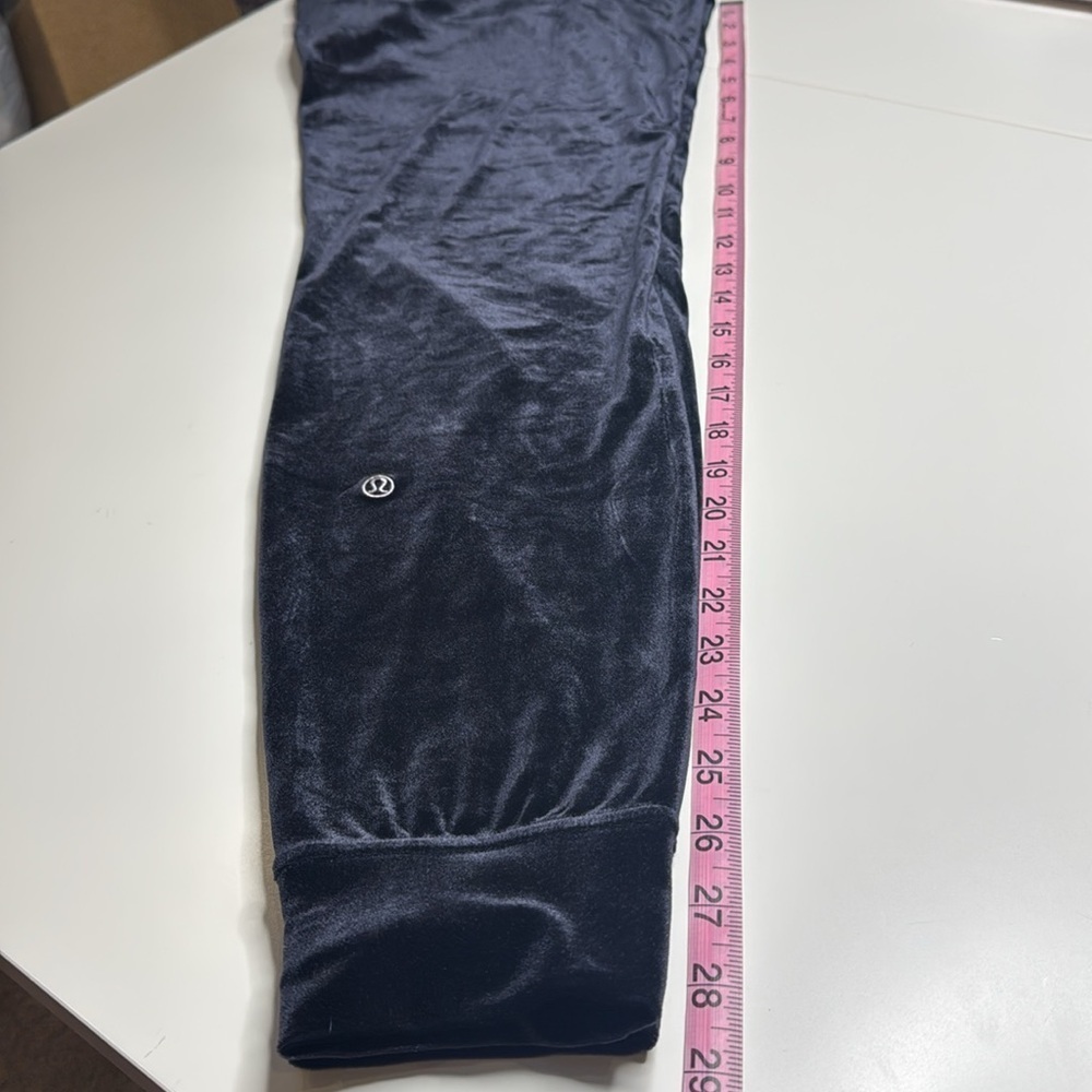 Lululemon Ready to Crush High-Rise Velour Jogger *Full Length - Picture 11 of 12